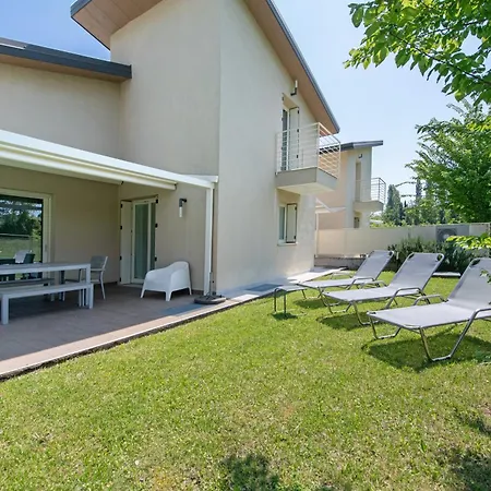 Villa Le Golfette Al Golf 2